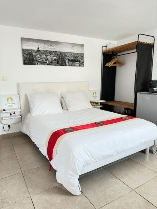 Apartment Proche De Centrex Paris Noisy-le-Grand