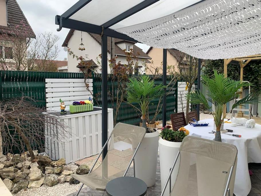 Apartment Proche De Centrex Paris Noisy-le-Grand