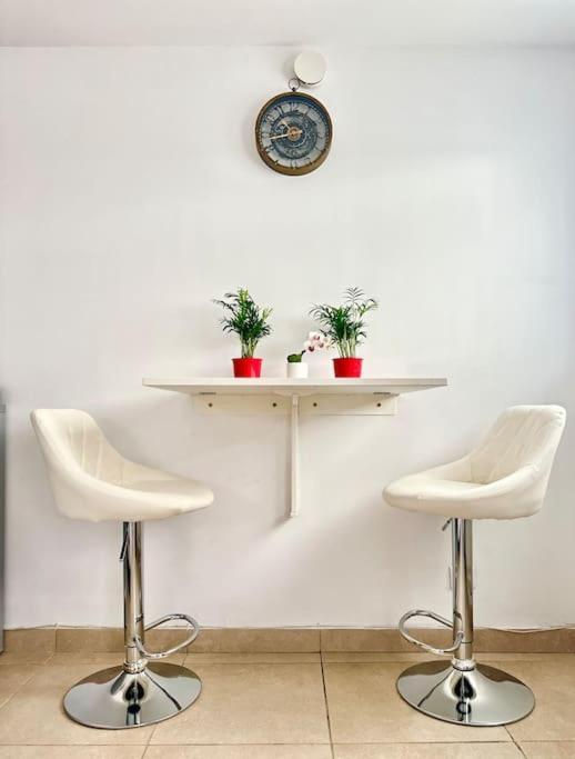 Proche De Centrex Paris Apartment